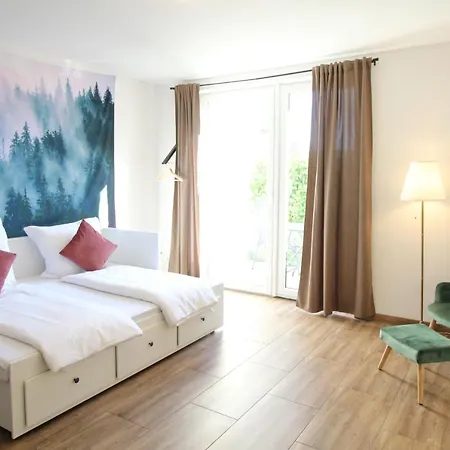 Schwarzwaelder Tierplaetzchen - Terrasse Und Parkplatz Apartment *